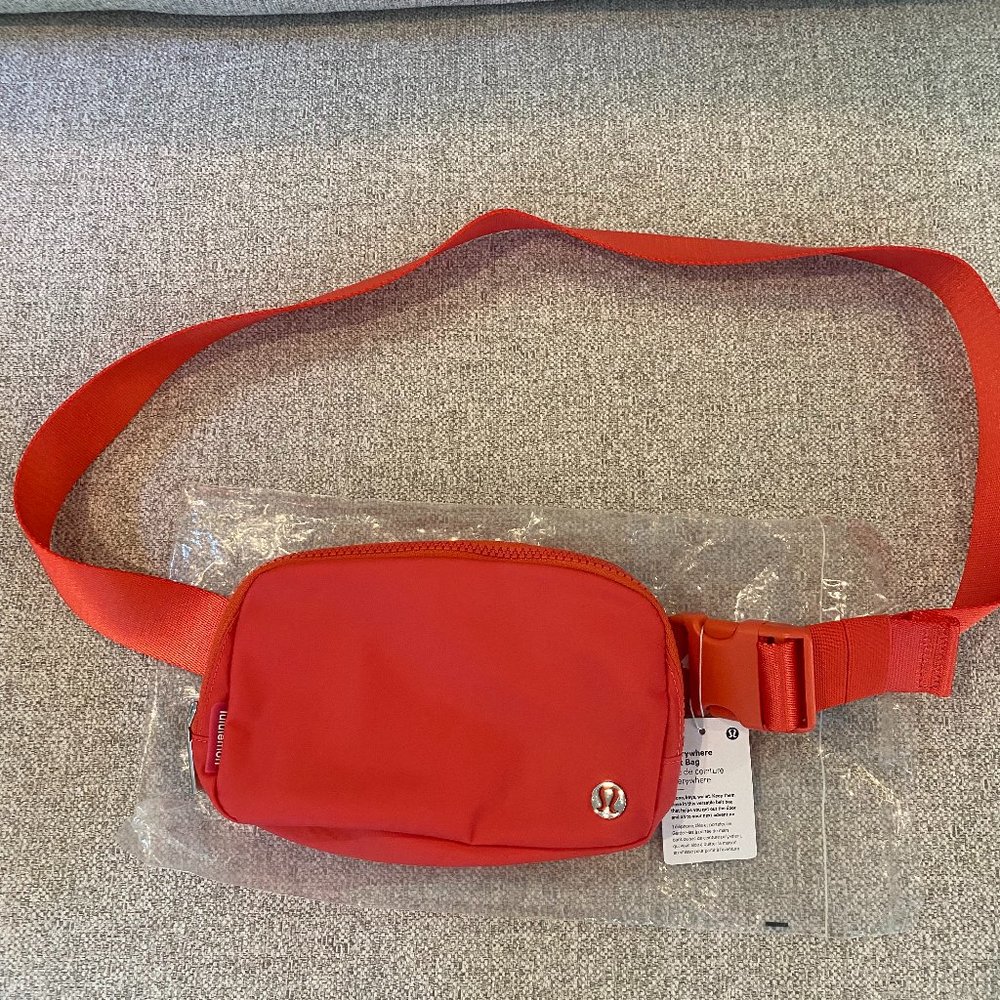 NWT Lululemon Pale Raspberry Everywhere Belt Bag EBB